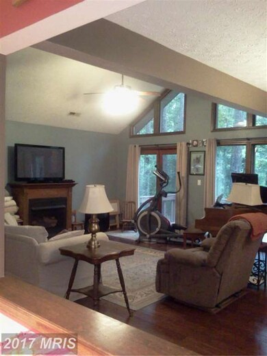 23230 Holly Hill Ln, California, MD 20619 - photo 4