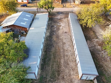 111 W Second St, Camp Wood, TX 78833 - photo 7