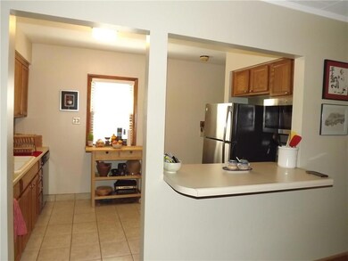 1447 56th St, Des Moines, IA 50311 - photo 5