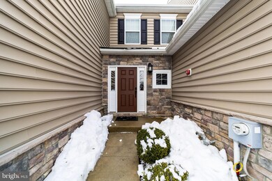 29 Penn Manor Ct, Fort Washington, PA 19034 - photo 2