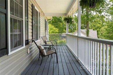 141 Oak Apple Ln, Hendersonville, NC 28792 - photo 6