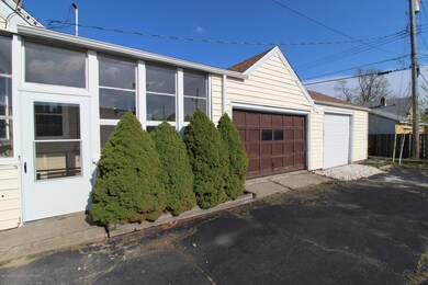 2 Plus Car Att Garage!