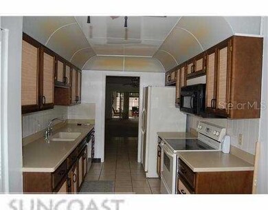 93 Boca Ciega Point Blvd N unit 3204, Saint Petersburg, FL 33708 - photo 2