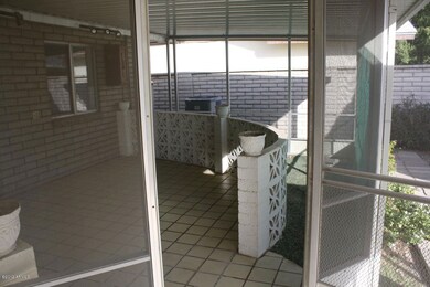 Screened Patio