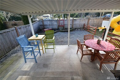 15827 Yelm Terra Way SE, Yelm, WA 98597 - photo 4