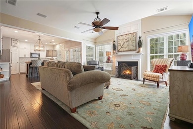 809 Araya Ct, Woodstock, GA 30188 - photo 4