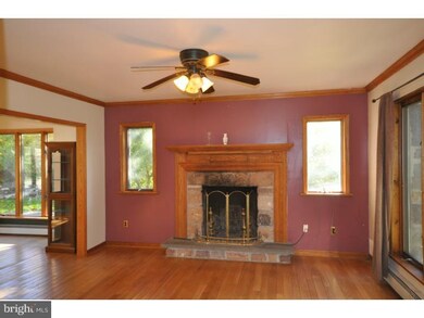 102 Seven Stars Rd, Spring City, PA 19475 - photo 6