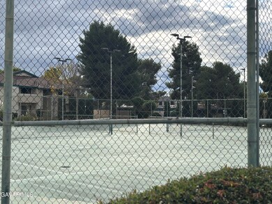 44466 15th St E unit 14, Lancaster, CA 93535 - photo 4