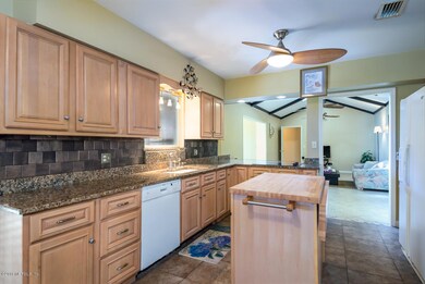 4333 Charleston Ln, Jacksonville, FL 32210 - photo 6