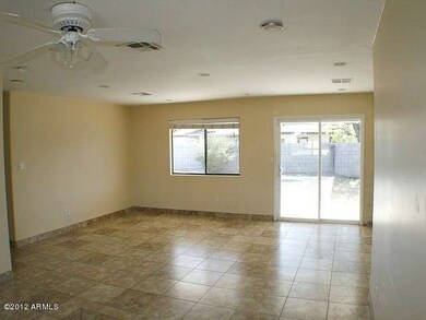 023-152114 - Dining