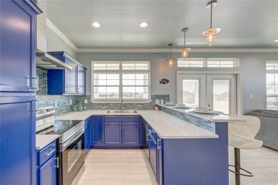 357 W Live Oak Ln, Rockport, TX 78382 - photo 5