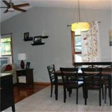 40 Bonneau St, North Attleboro, MA 02760 - photo 3