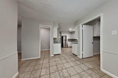 25402 Elm Creek Dr, Spring, TX 77380 - photo 6