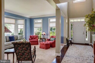 22905 Ashton Woods Dr, Ashburn, VA 20148 - photo 4