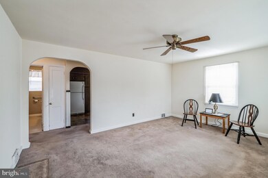 212 Walnut St, Delanco, NJ 08075 - photo 4