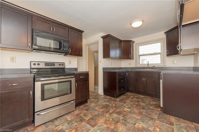 An absolutely super Kitchen with stainless steel a