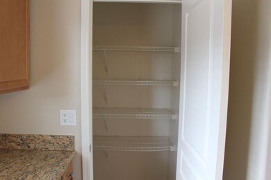 Walk in pantry