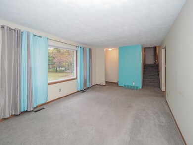 10 N 2nd St-105