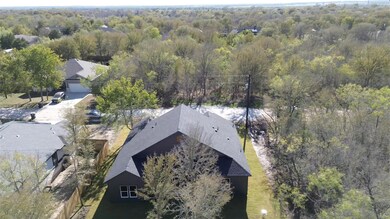 128 W Pauwela Ln, Bastrop, TX 78602 - photo 6