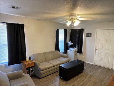 1720 W Wiley St, Shawnee, OK 74804 - photo 6