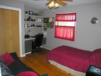 11303 Oakland Dr, Schoolcraft, MI 49087 - photo 7