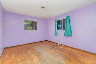 2011 Fayetteville Rd, Blanchester, OH 45107 - photo 5