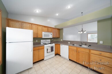 1163 angels trace drive, Wyoming, MI 495