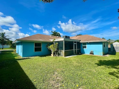 4199 Robert St, Jupiter, FL 33469 - photo 4