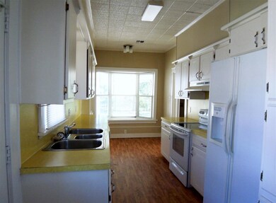 708 N 10th St, Duncan, OK 73533 - photo 5