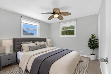 403 Arrowhead Trail, Carol Stream, IL 60188 - photo 6