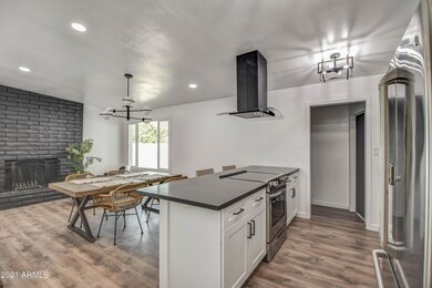 2 KITCHEN 1