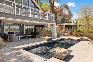 176 Peninsula Rd, Minneapolis, MN 55441 - photo 3