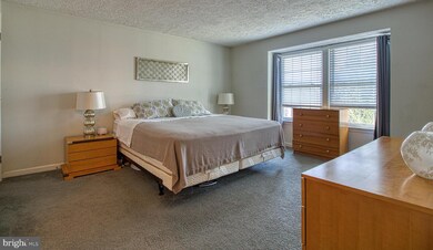 301 Palmspring Dr unit 10, Gaithersburg, MD 20878 - photo 5