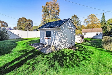 21 Hara Crescent, New Hartford, NY 13413 - photo 5