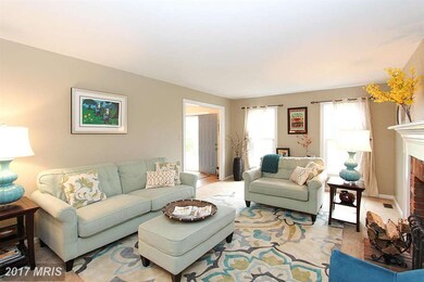 5316 Lindsay St, Fairfax, VA 22032 - photo 5