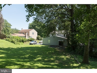 737 Windsor Place, Wallingford, PA 19086 - photo 5