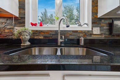 67 Diamondback Ave, Nashua, NH 03062 - photo 7