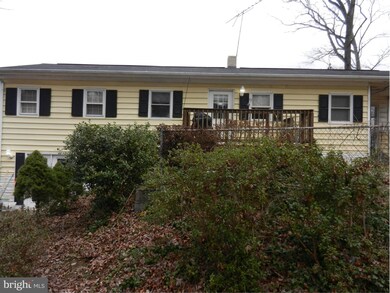 3919 Oakdale Cir, Triangle, VA 22172 - photo 2