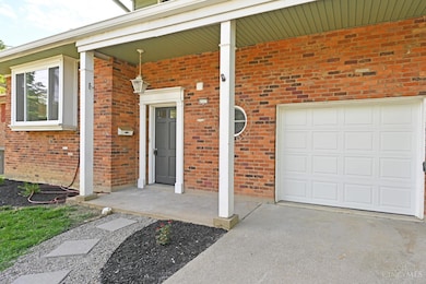 6113 Wayside Ct, Cincinnati, OH 45230 - photo 2