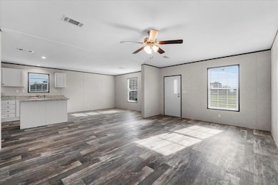 1900 S Lake Reedy Blvd unit 33, Frostproof, FL 33843 - photo 4