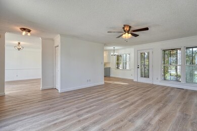 143 Williston Way-12