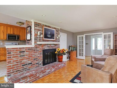 1052 Ollerton Rd, West Deptford, NJ 08096 - photo 3