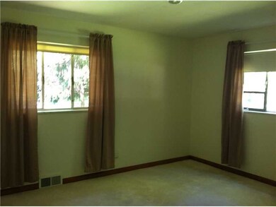 3030 Midland Dr, Erie, PA 16506 - photo 6