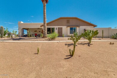 Plaza_Front1