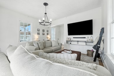 602 S Walnut St, Edinburgh, IN 46124 - photo 3