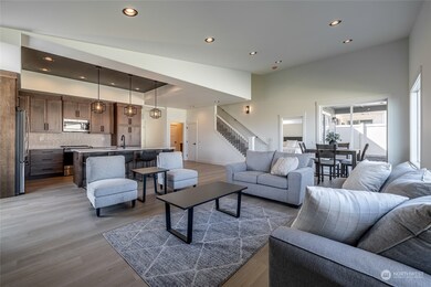 2010 Lightning Ln, Wenatchee, WA 98801 - photo 6