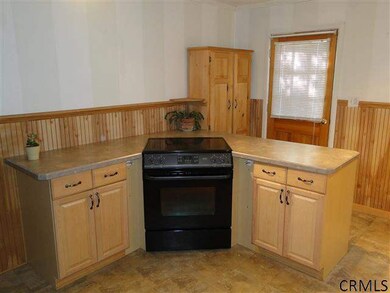 7 Lois Ln, Albany, NY 12211 - photo 5