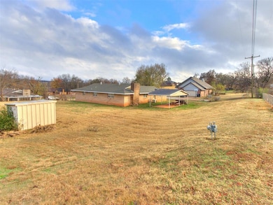 605 NE 3rd St, Luther, OK 73054 - photo 7