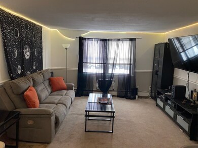 11 Woodbine St unit 6, Pawtucket, RI 02860 - photo 4