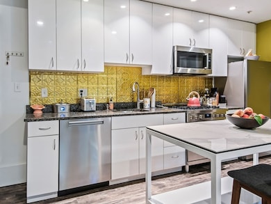 28 Adams St unit 102, Worcester, MA 01604 - photo 4